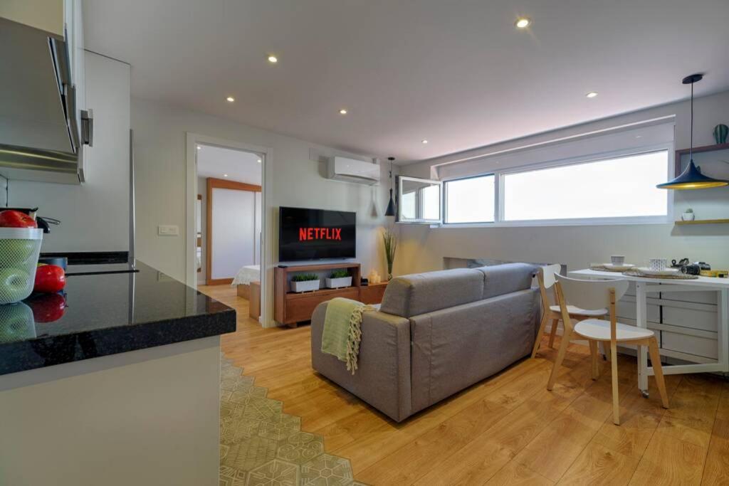 Orzan Beach 1 By Thebluewaveapartments Com A Coruna Luaran gambar