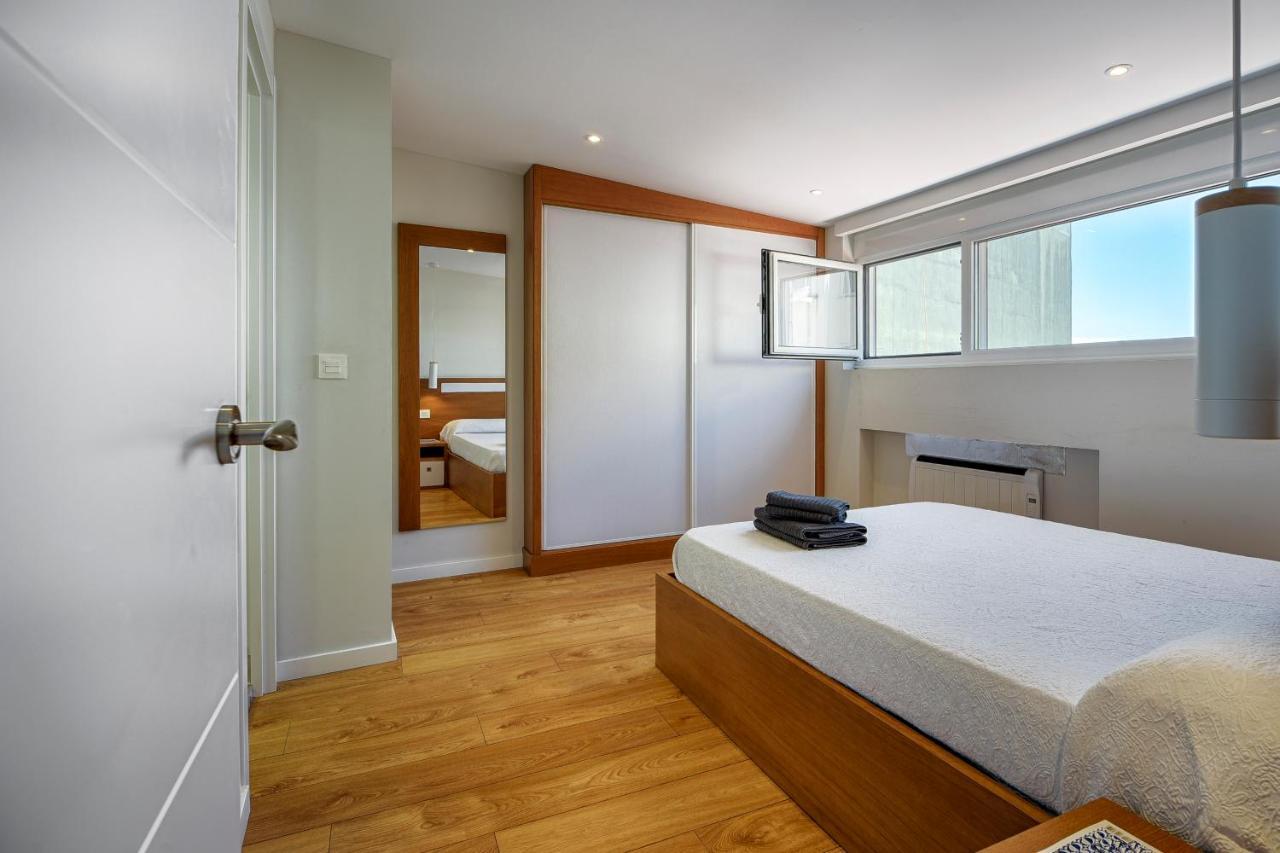 Orzan Beach 1 By Thebluewaveapartments Com A Coruna Luaran gambar